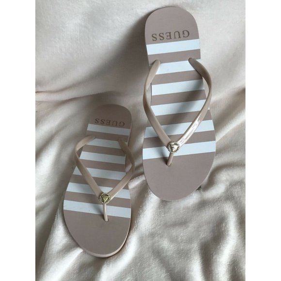 Women’s Sandals Size 11 Guess WG LENT13-C Light Pink strips Style Flip Flops - Picture 1 of 10